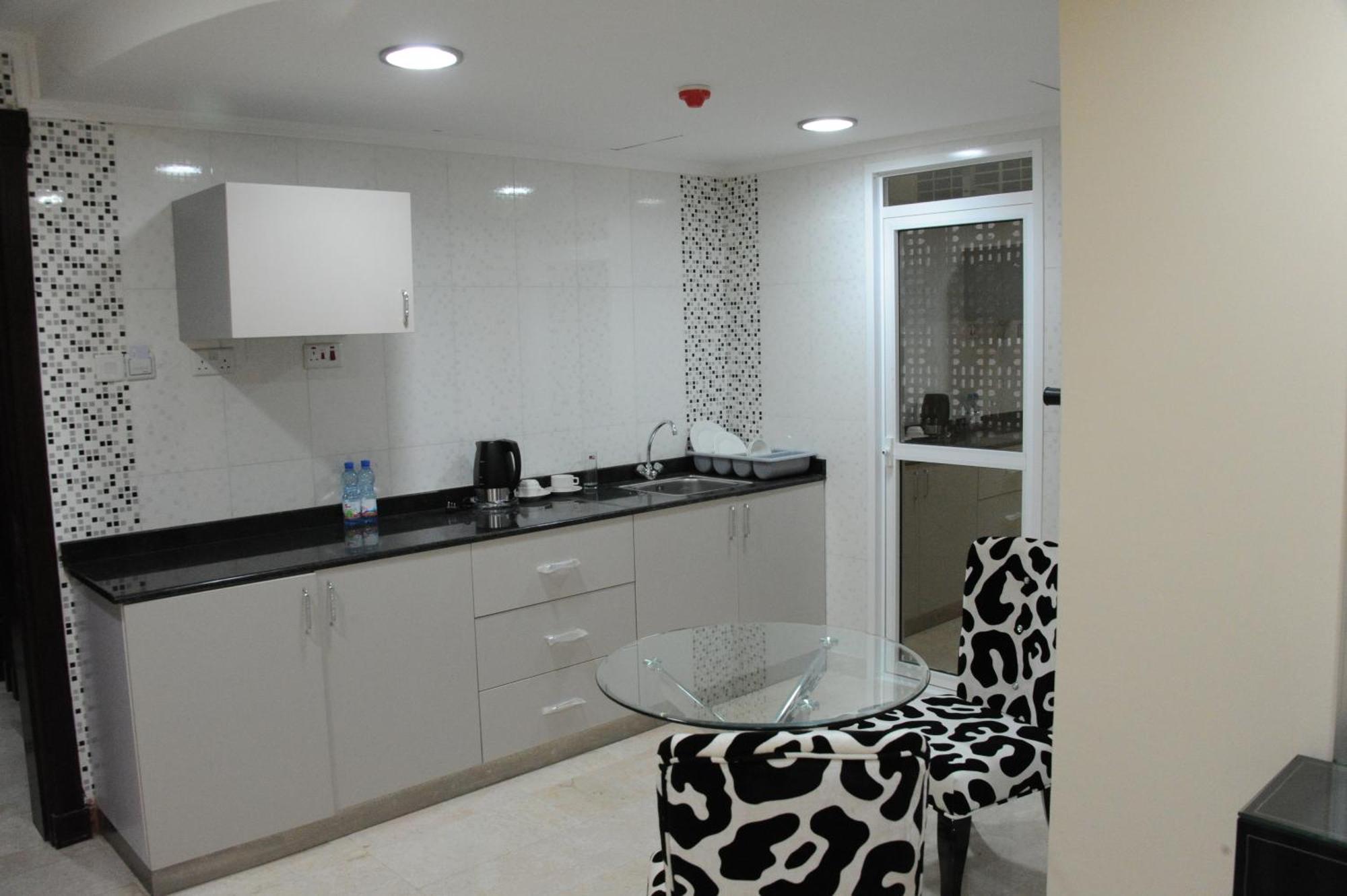 Pioneer Hotel Apartments Mascate Exterior foto